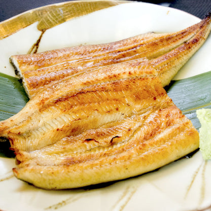 【紅白セット】鹿児島うなぎカット済（蒲焼80g＋白焼80g）×1セット ※タレ・山椒付