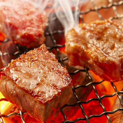 鹿児島うなぎカット済 蒲焼80g＋鹿児島黒牛 A5モモサイコロステーキ100g